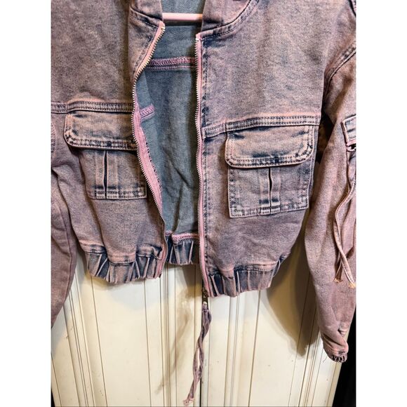 Fashion Nova Kids Girls Mini So Different Denim Jacket Hoodie Pink Size 10 - Picture 3 of 12